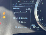 【メーター】メーターまわりも鮮やかに照らし出され、デザイン、安全性ともにバッチリですね♪