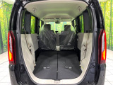 普段のお買い物や通勤、送迎等に十分な荷室スペースを確保しております。セカンドシートを倒すと、大きな荷物の積載も可能です♪
