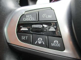 アクティブクルーズコントロール装備です。設定速度をキープしつつ、車間距離を優先し安全走行を可能と致します。長距離ドライブにマストな装備です。