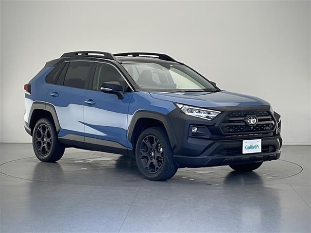 RAV4 2.0 アドベンチャー オフロードパッケージ II 4WD 本革シート