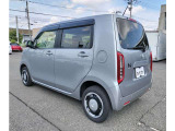 当店では各メーカーの新車、中古車をお取り扱いしております。