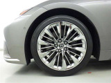 LS 500h バージョンL 