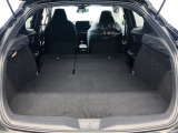 もっと荷物を載せたいときは、後部座席を倒して、このようにアレンジできます!
