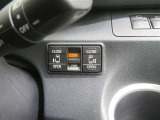 パワースライドドアは、運転席からボタンひとつで開閉できます♪