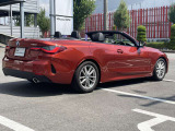 スポーティで美しいデザインと運動性能を兼ね備えたお車です。
