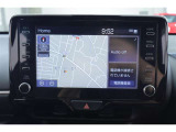 ディスプレイオーディオを装備。スマホとクルマをつなぐことで、これまでのナビに加えて、いろんなサービスが楽しめます。