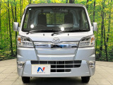 弊社では、全車『修復歴なし』のお車のみ取り扱っております。専任バイヤーによる厳選した仕入れの後、入庫後の車両チェックを行い、ネクステージが認定した高品質な中古車をご提供しております。