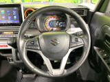 【純正革巻きステアリング】上質な革を使用することで、手にしっかり馴染みとても運転しやすいハンドルです♪