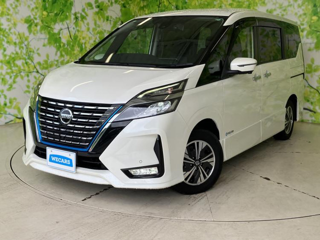 セレナ 1.2 e-POWER ハイウェイスター V 