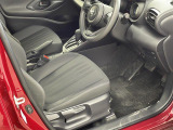 気になる車はすぐにお問い合わせください!画面右側の0066から始まる無料ダイヤルからお問い合わせ下さい!専門スタッフがお車のご質問にお答えいたします!
