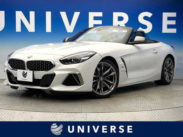 Z4M40i