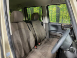 運転席シート廻りは使用感も少なく、良好な状態となっています。丁寧に使われていたことがよくわかりますね。