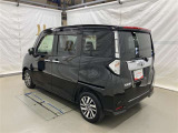 走りにこだわりながら収納力も持ち合わせたお車です。