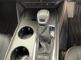 気になる車はすぐにお問い合わせください!画面右側の0066から始まる無料ダイヤルからお問い合わせ下さい!専門スタッフがお車のご質問にお答えいたします!