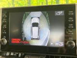【パノラミックビューモニター】専用のカメラにより、上から見下ろしたような視点で360度クルマの周囲を確認することができます☆死角部分も確認しやすく、狭い場所での切り返しや駐車もスムーズに行えます。