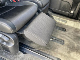 【 オットマン 】オットマン装備のシートなので長距離ドライブも快適にお乗りいただけます♪