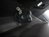 ETC!料金所も止まる事無くスイスイです!窓を開ける必要も無いので雨や花粉、排気ガスの浸入もありません!今や必需品ですネ!