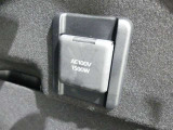 非常時やキャンプなどに役立つAC100V1500Wコンセント付きです。