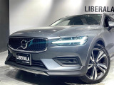 V60クロスカントリー T5 AWD プロ 4WD 4WD 本革シート