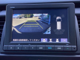 バックモニター付きで車庫入れも安心【カメラアングルは3パターンから選べます】知らない道でも安心して楽しくお出かけができます
