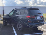 ご納車前に、BMWを熟知したメカニックによる100項目の点検・整備を行います。不具合箇所、交換時期に達している部品に関しましては、全て当社負担で交換してからのご納車となります。