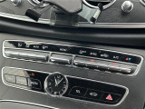【オートエアコン】車内温度を感知して自動で温度調整をしてくれるのでいつでも快適な車内空間を創り上げます。