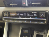 気になる車はすぐにお問い合わせください!画面右側の0066から始まる無料ダイヤルからお問い合わせ下さい!専門スタッフがお車のご質問にお答えいたします!