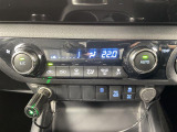 気になる車はすぐにお問い合わせください!画面右側の0066から始まる無料ダイヤルからお問い合わせ下さい!専門スタッフがお車のご質問にお答えいたします!