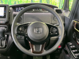 【ステアリングスイッチ】運転中、前方から目線をそらすことなく、オーディオ等の操作が可能な便利機能!安心&快適なドライブを演出してくれます♪