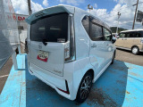 静岡ダイハツの中古車は、展示前に徹底した洗車や室内清掃を実施しております。
