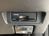 ◆ETC2.0◆ビルトインタイプでスッキリ♪高速道路の料金所で停まることなくスイスイ通過。ETC2.0では充実したETC機能に加えて、ITSスポットとの通信が可能で、次世代の運転支援サービスを受けることができます!