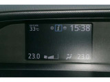 様々な車両の情報を表示してくれます。切替もできますのでタイムリーに必要な情報を表示させてみてください。