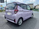 スタイリッシュなリヤコンビネーションランプ