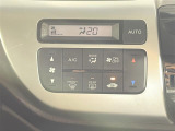 【オートエアコン】車内温度を感知して自動で温度調整をしてくれるのでいつでも快適な車内空間を創り上げます!