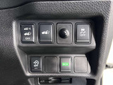 パワーバックドア付きですので、ゴルフの時や荷物をたくさん持っている時など特に便利です!