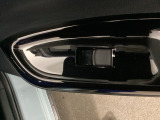 発進時から滑らかに加速する無段階変速のCVT車はストップ/ゴーの多い街の中も快適に運転できます。