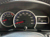 センターメーターを採用しております^^視線の移動が少なく、より安全な運転ができますね!
