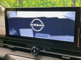 【12.3型メーカー純正ナビ】インテリアに溶け込むスタイリッシュな「専用設計」メーカーナビを装備♪視認性や操作性など基本性能にも優れ、より上質なカーライフをお楽しみいただけます。