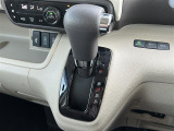 店舗にて現車の確認もいただけますので、お電話で在庫のご確認の上、是非ガリバー黒部店までご来店くださいませ!!!