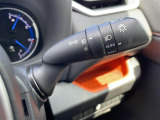 【 オートライト 】オートライトなのでライトの点け忘れを気にすることなく運転が出来ます♪//