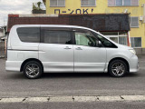 販売車は弊社スタッフによる丁寧なポリッシャー仕上げ、室内クリーニング、整備点検交換をしてのお渡しになります。ナビ、ETC、バックカメラ、新品タイヤなどご希望の場合もご相談ください!