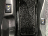 【シートヒーター】寒い日に重宝するシートヒーター!エアコンより早く温まってくれるので寒がりの人も安心ですね♪エアコンの温風は乾燥するから苦手、という方にもをおすすめです。
