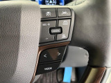 【レーダークルーズコントロール】高速道路での長距離走行が楽に!!自動で速度を保つクルーズコントロールが、衝突軽減システムと連携し、前方の車両を感知して車間を保つように速度調節してくれます!!