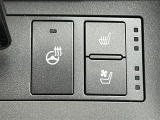 気になる車はすぐにお問い合わせください!画面右側の0066から始まる無料ダイヤルからお問い合わせ下さい!専門スタッフがお車のご質問にお答えいたします!