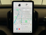 ドライバーディスプレイとセンターディスプレイを、12.3インチのタブレットに集約しました。運転操作に必要な情報とよく使う機能のコントロールボタンを、同一画面内にわかりやすく表示させることができます。