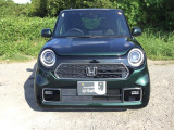 車の顔ともいえるヘッドライトは、丸目で愛嬌を感じさせるデザインです。