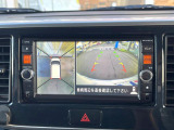 【全周囲カメラ】専用のカメラにより、上から見下ろしたような視点で360度クルマの周囲を確認することができます☆縦列駐車や幅寄せ時に活躍してくれます♪