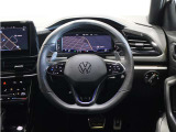 Das WeltAuto(ダス・ヴェルトアウト)ドイツ語でザ・ワールドカーという意味を持つこのブランドは、まさに世界品質をお届けするというフォルクスワーゲンの哲学から生まれました。