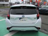 アクア  1.5 Z E-Four 4WD