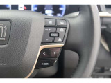 【レーダークルーズコントロール】アクセルペダルを踏まなくても、車間制御モードでは、先行車の車速変化に合わせた追従走行を行い、自動的に加速・減速・停止をします。